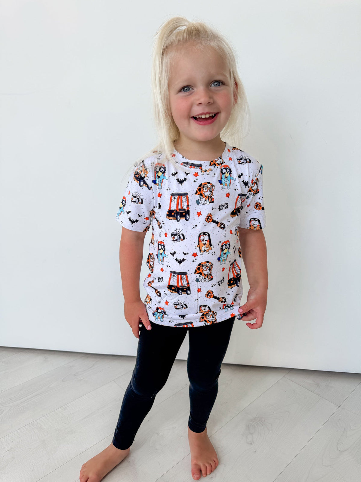 Ghostly Grannies: Essential T-Shirt