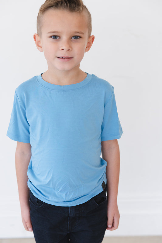 (SOLID) Paradise Falls - Everyday Tee