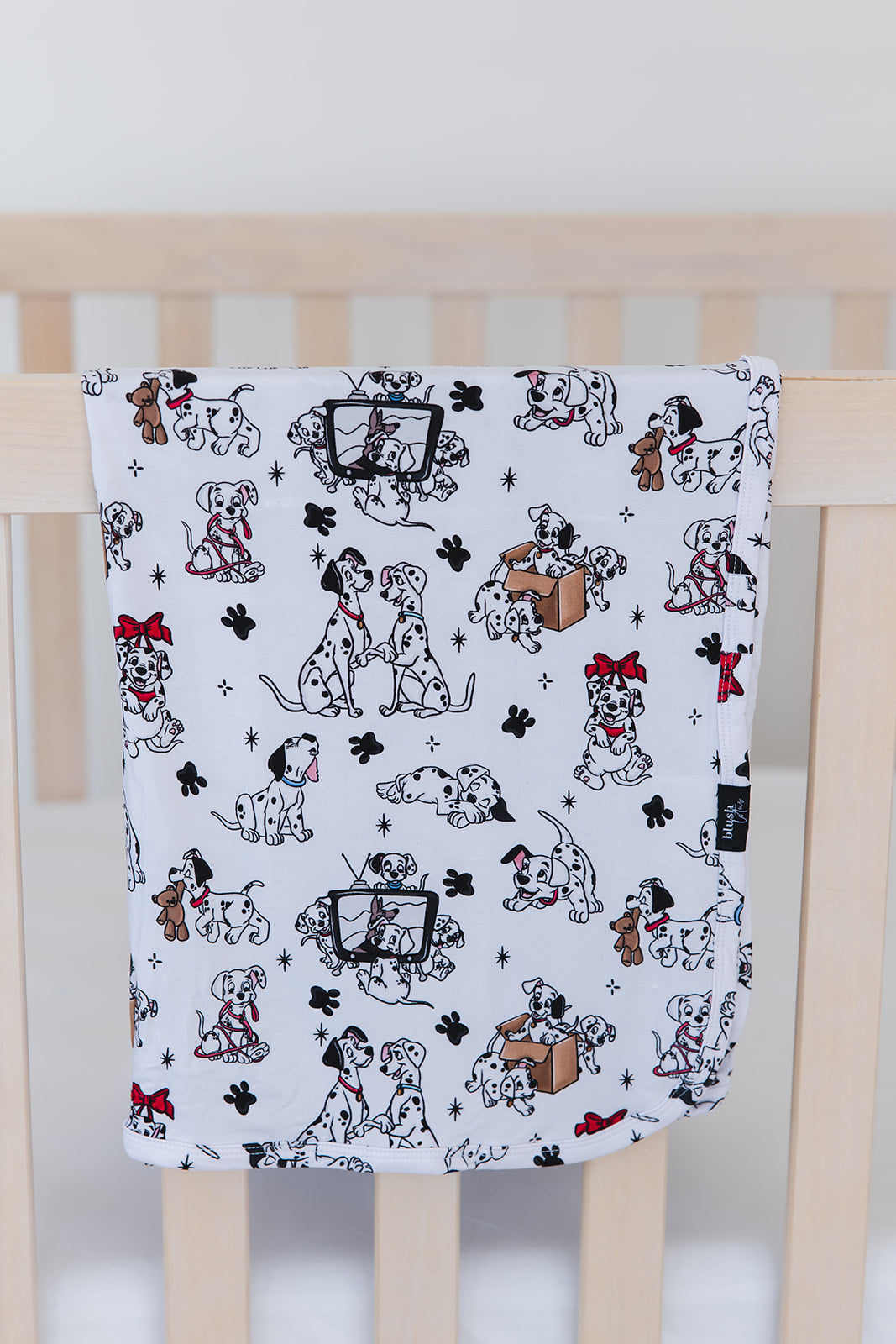Spot of Cheer - Lightweight Blanket