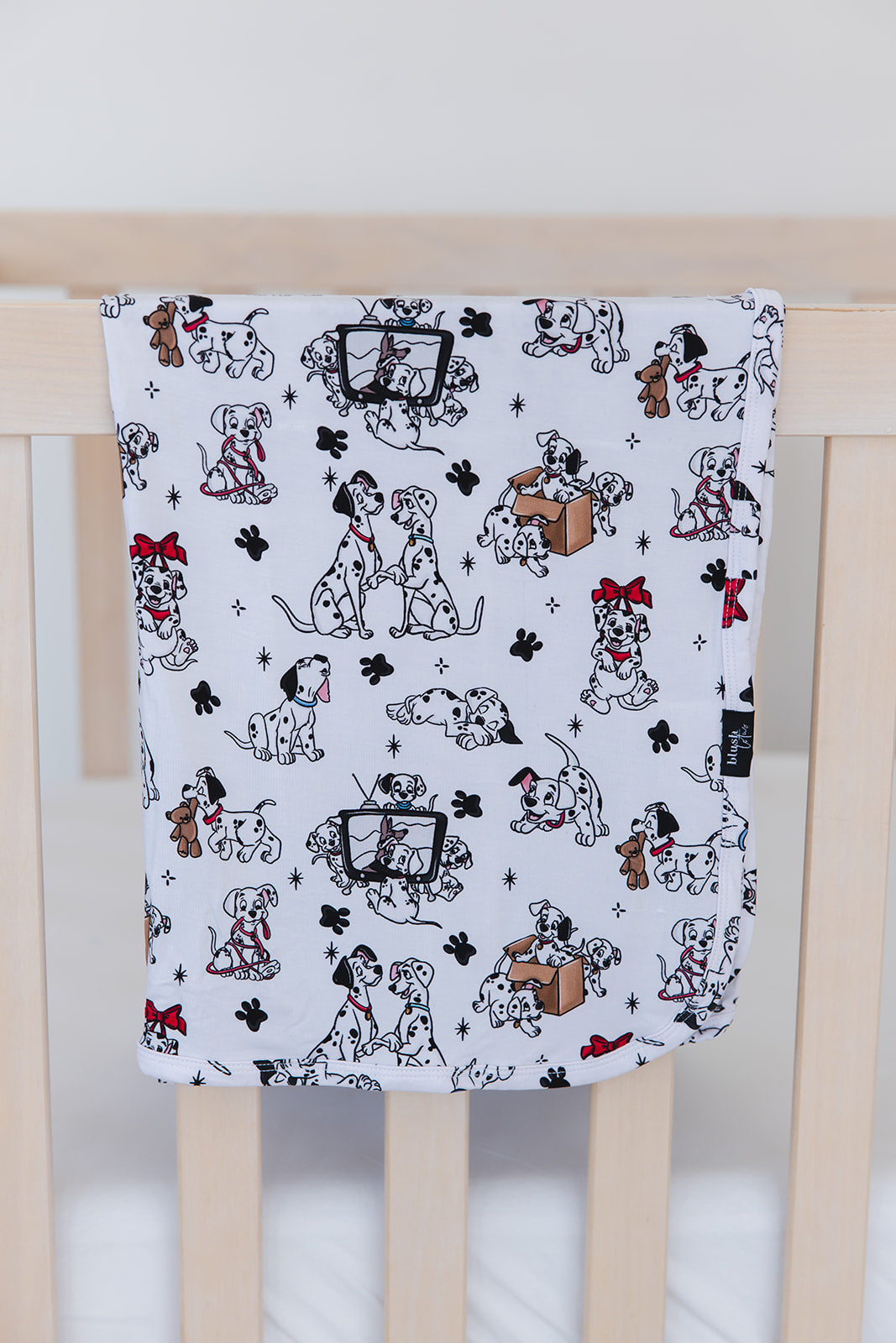 Spot of Cheer - Lightweight Blanket