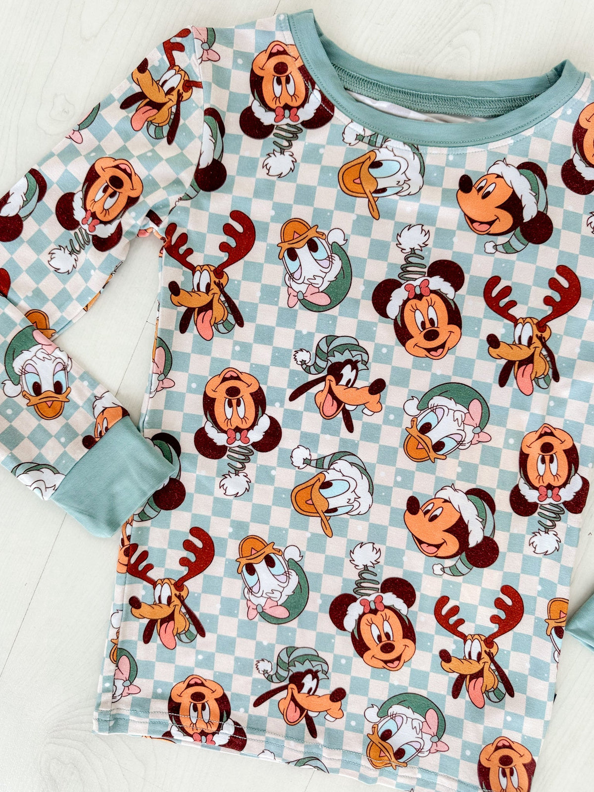 Mainstreet Merry: 2 Piece Set