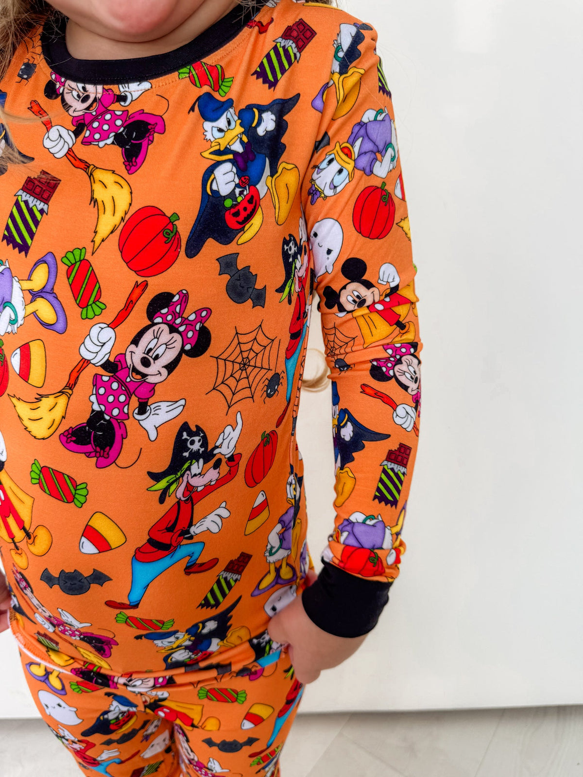 Mainstreet Halloween: 2 Piece Set
