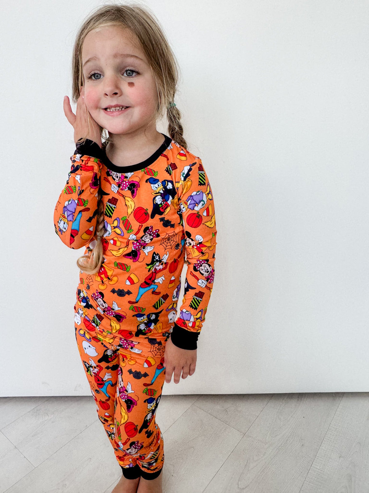 Mainstreet Halloween: 2 Piece Set