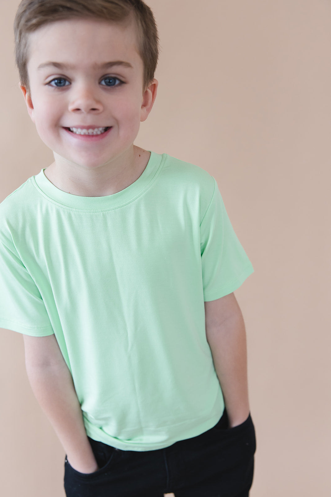 (SOLID) Buzz - Everyday Tee