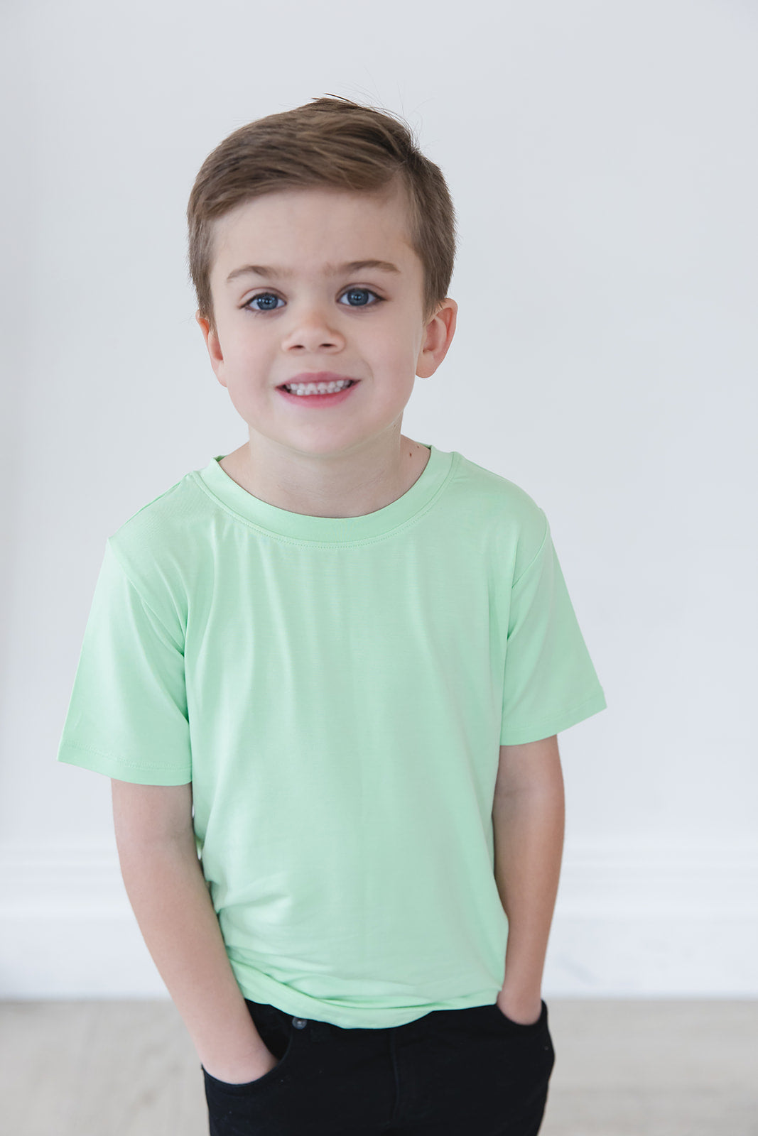 (SOLID) Buzz - Everyday Tee