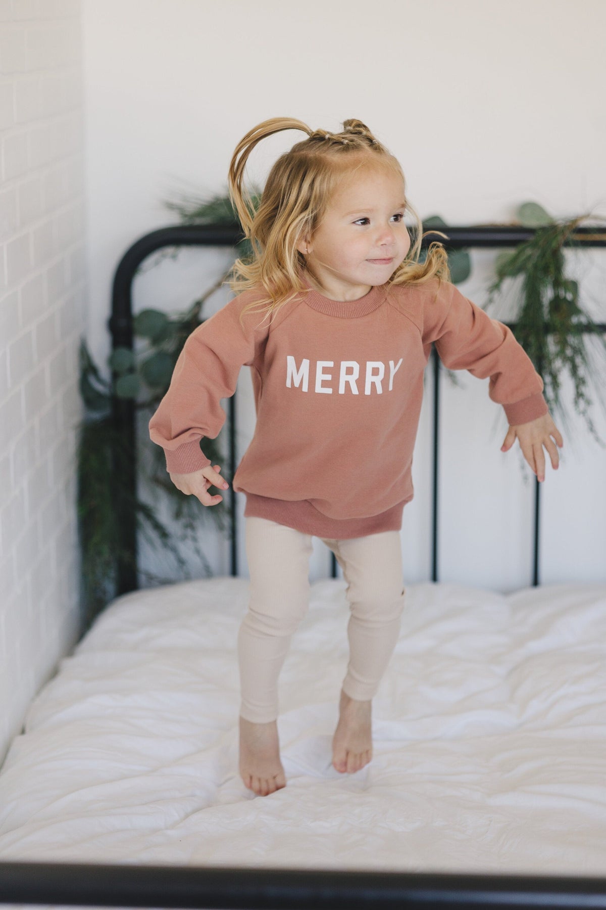 Merry Organic Cotton Crewneck Sweatshirt - Red